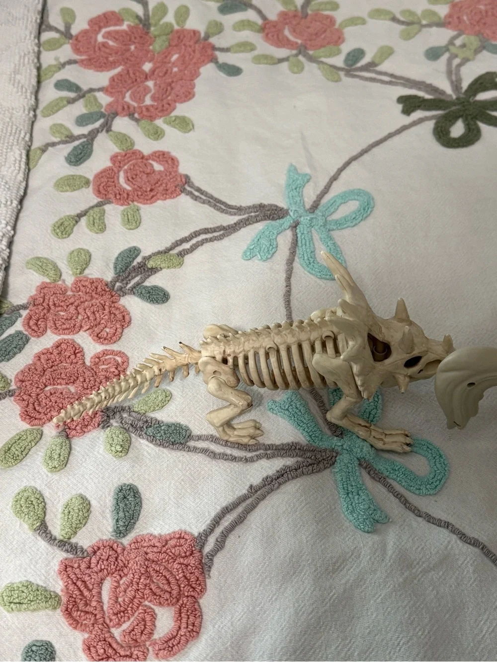 Halloween Skeleton Figurine Set Cat Unicorn Triceratops Bone Color Decor 3pc